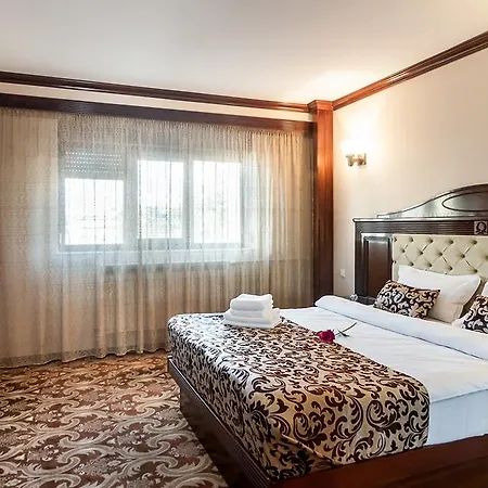 Daire Majestic Bükreş